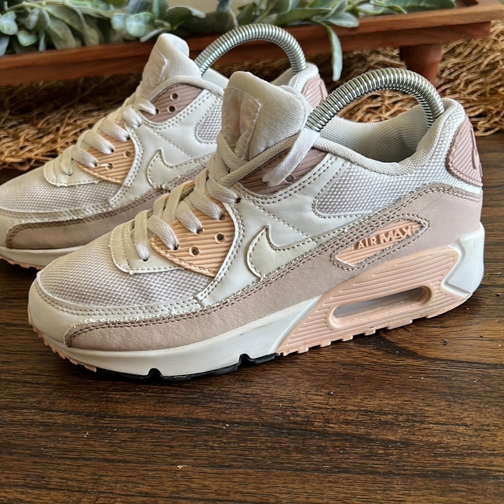 Nike 2020 Wmns Air Max 90 'Barely Rose' CT1030-101 Lace Up Low Top 6.5M